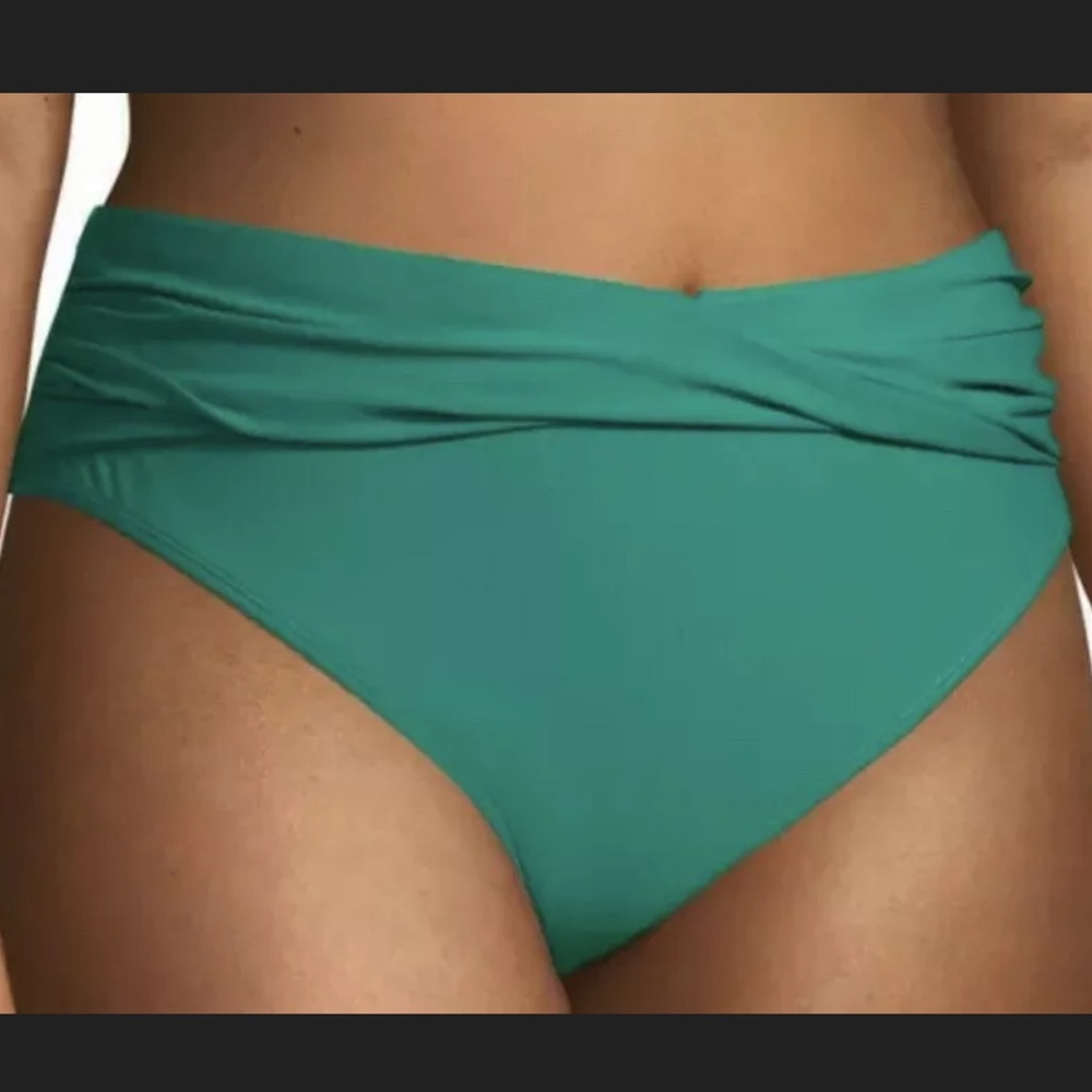 Time and Tru Women’s Mid-Rise Bikini Bottoms Green